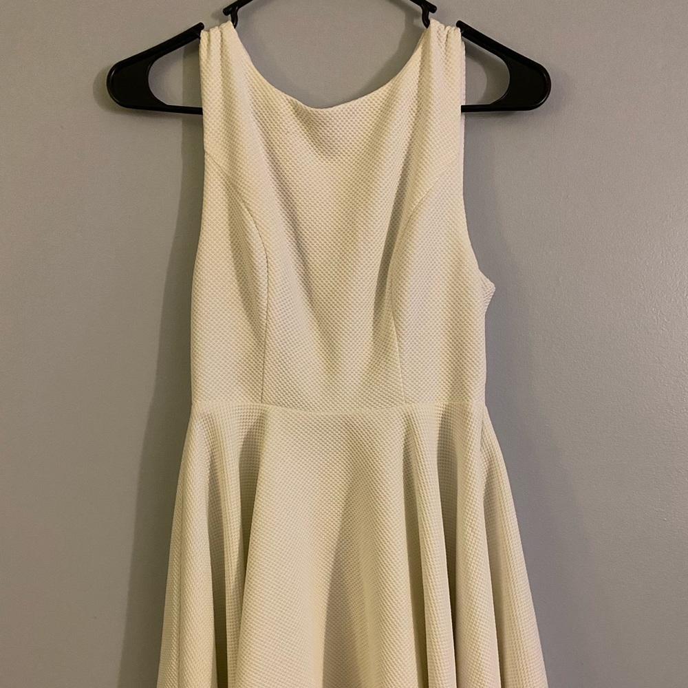 LuLu Short Sleeve White Dress